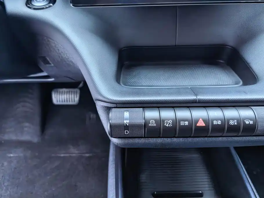 BYD Dolphin — миниатюра 16