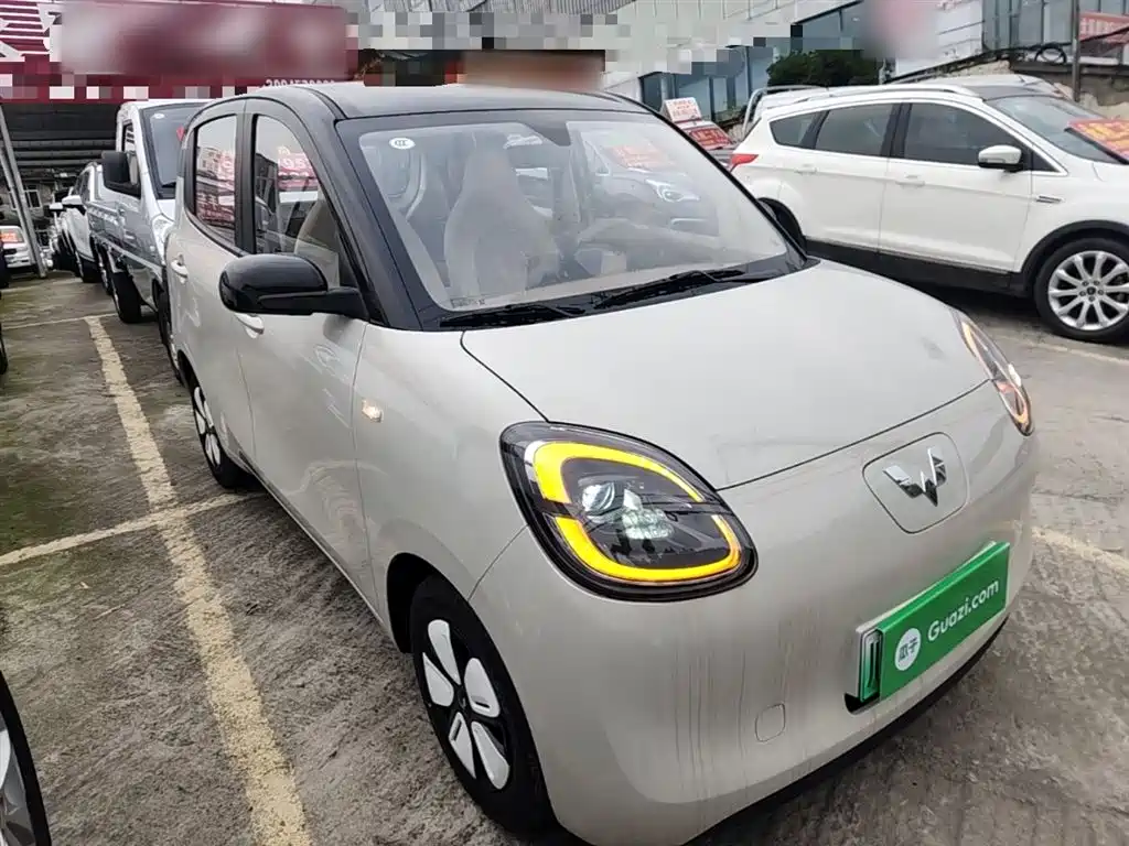 Wuling Mini EV MINIEV 2025 Premium +