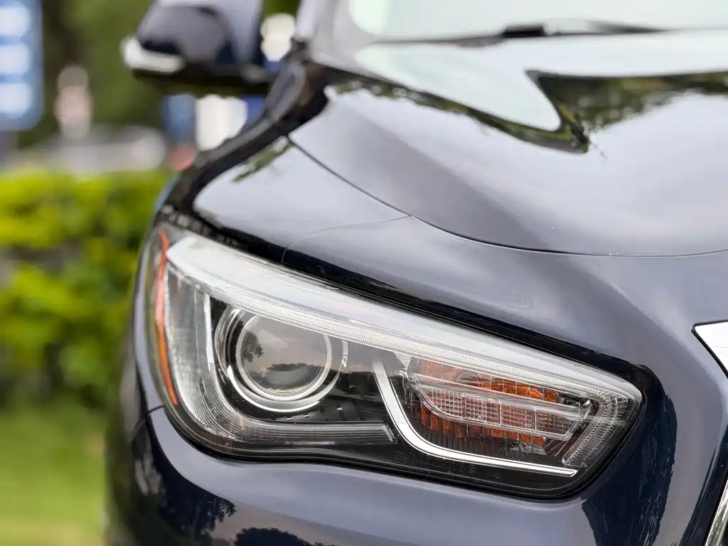 Infiniti QX60 (Import) — миниатюра 4