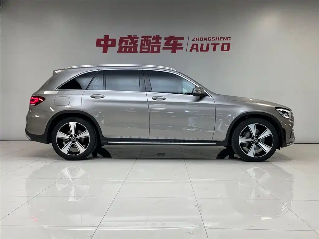 Mercedes-Benz GLC 2020 GLC 300 L 4MATIC Luxury