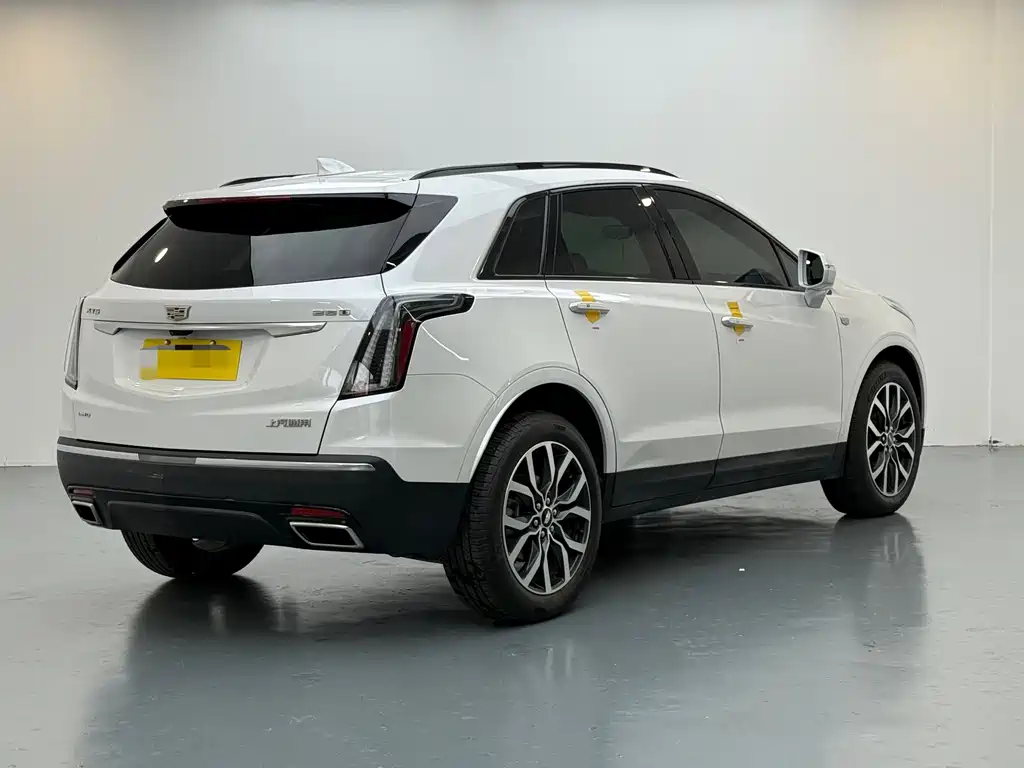 Cadillac XT5 2023 2.0T Luxury