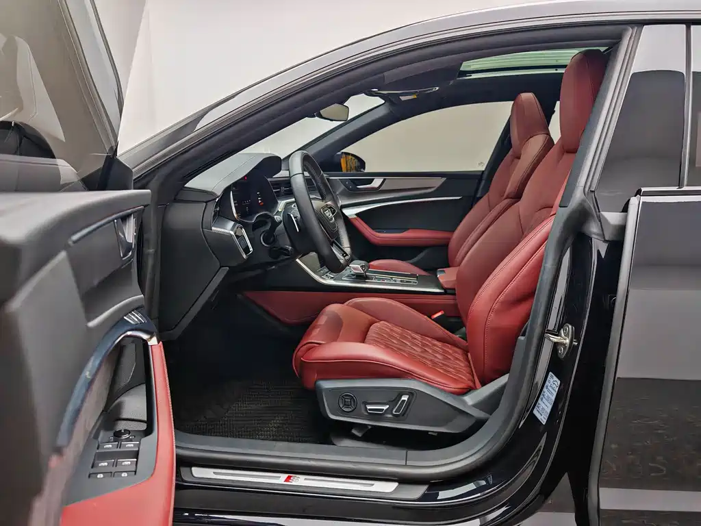 Audi A7L — миниатюра 14