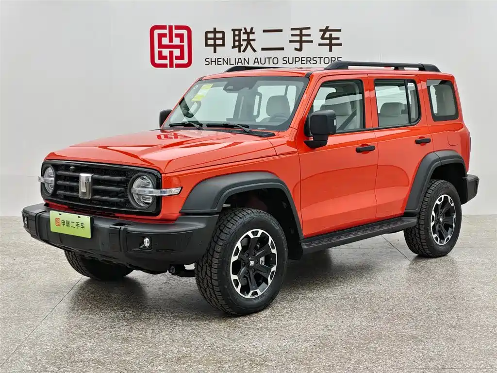 TANK TANK 300 NEW ENERGY