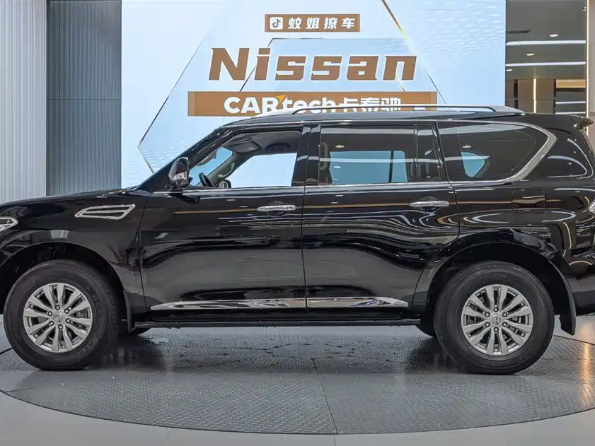 Nissan Terra 2019 4.0L AT