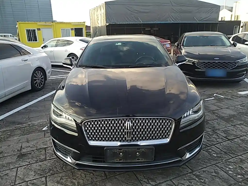 Lincoln MKZ — миниатюра 3