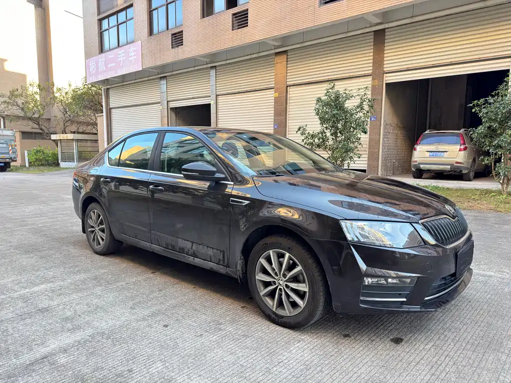 SKODA OCTAVIA