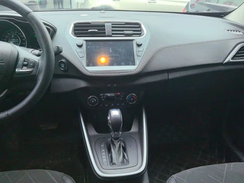Ford Escort — миниатюра 9