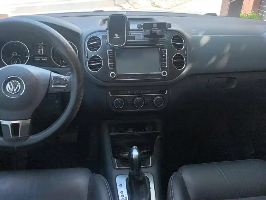 Volkswagen Tiguan — миниатюра 13