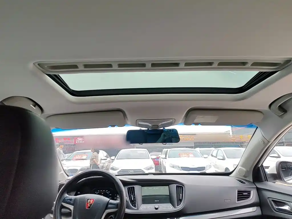 Roewe 360 — миниатюра 18