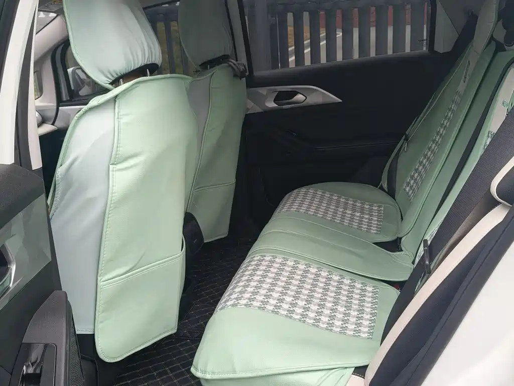 GEELY GEOMETRY E FIREFLY