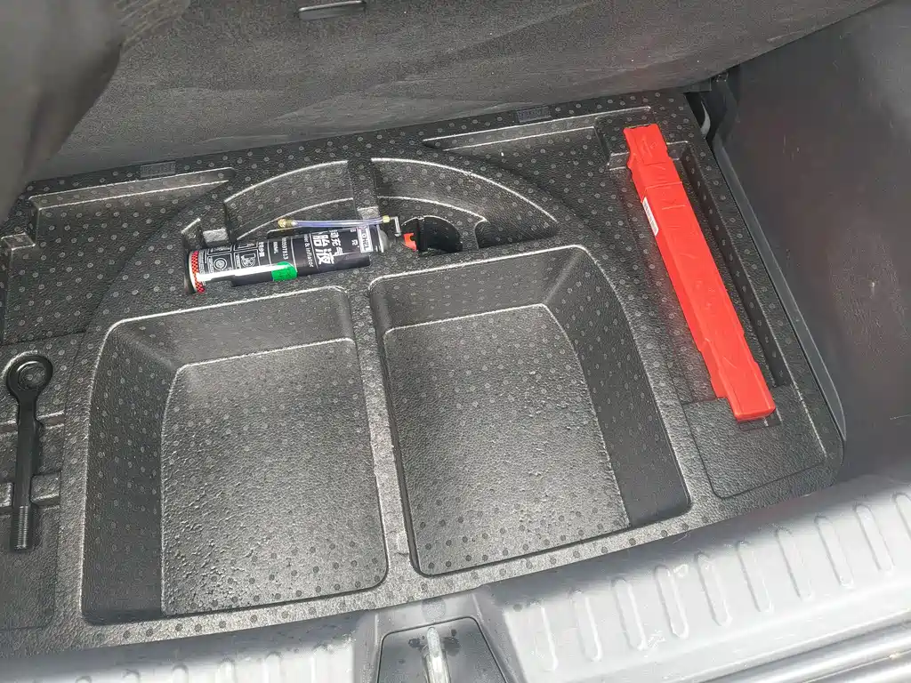 GEELY GEOMETRY E FIREFLY