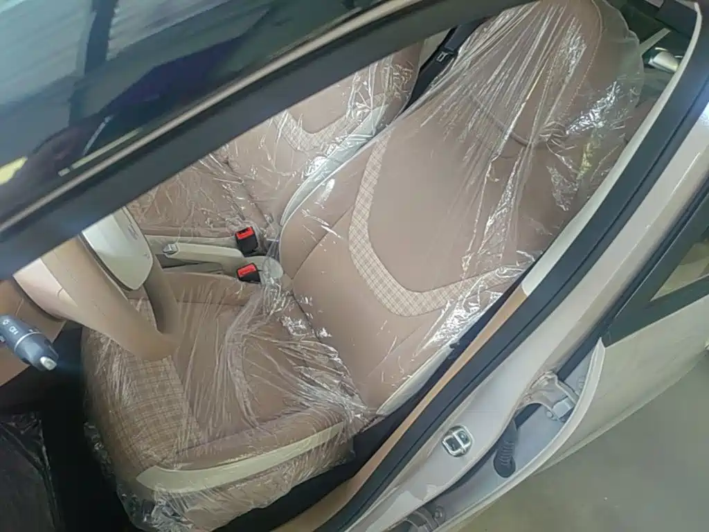 Wuling MINIEV — миниатюра 15