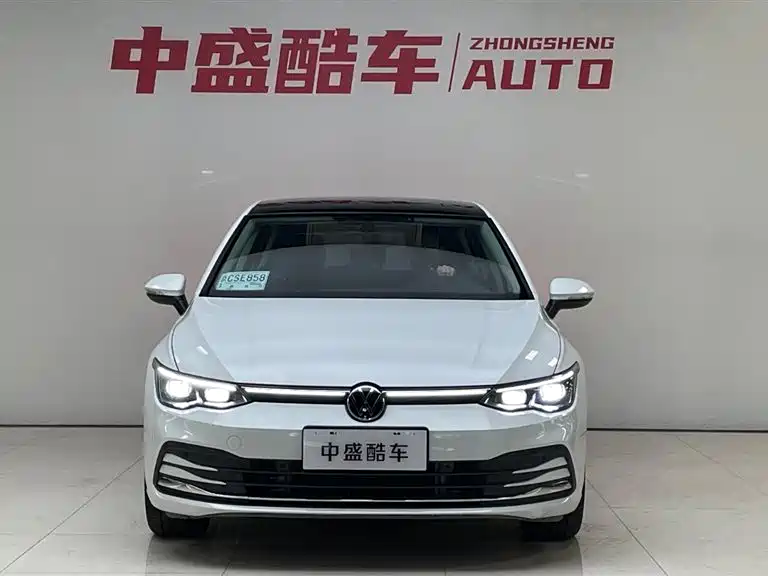 Volkswagen Golf 2023 280TSI DSG Pro