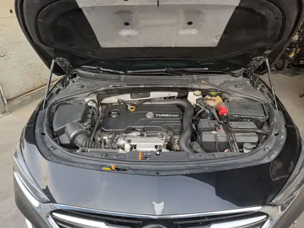 Buick LaCrosse — миниатюра 20