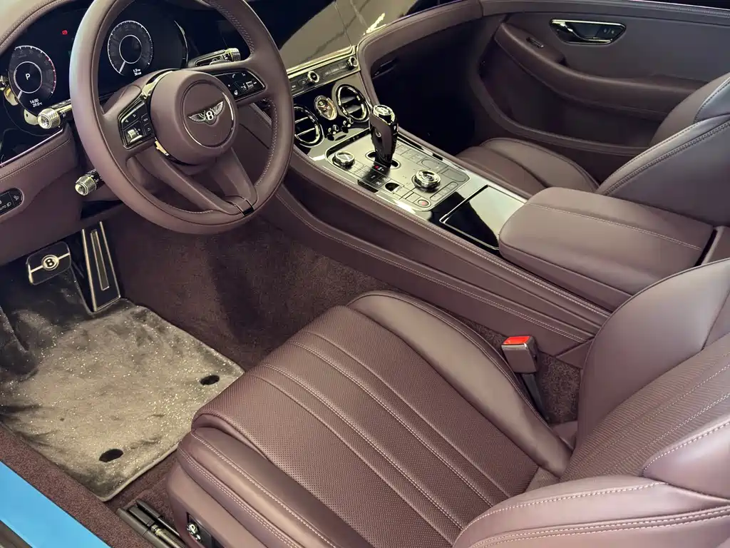 Bentley Continental PHEV — миниатюра 5