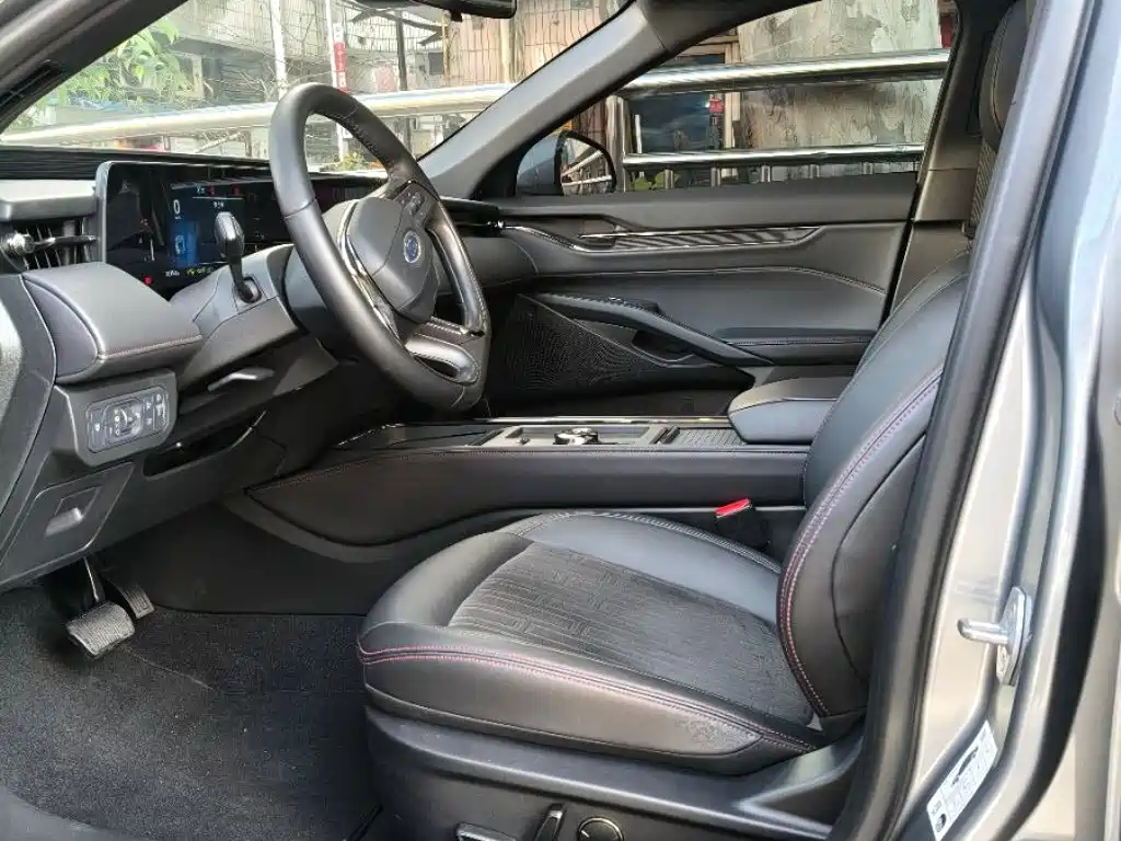 Ford Mondeo — миниатюра 4