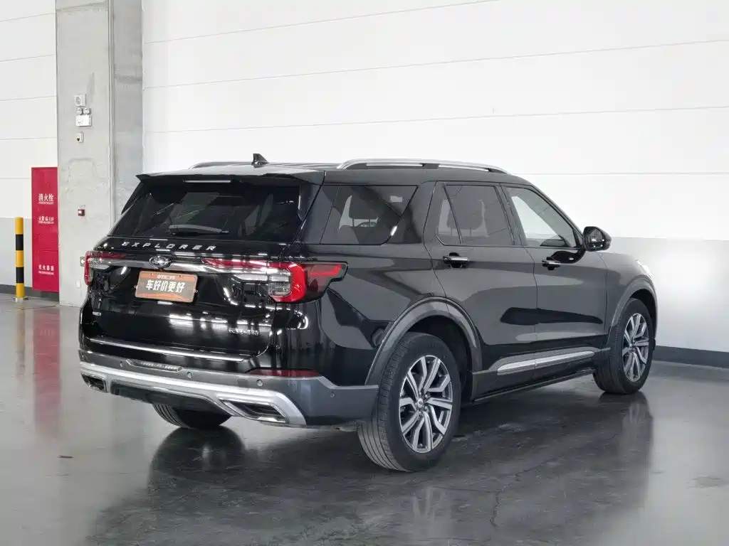 Ford Explorer — миниатюра 2