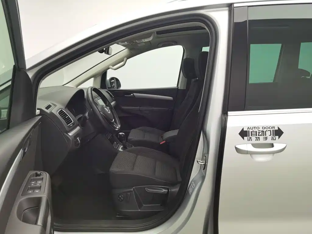 Volkswagen Sharan — миниатюра 10
