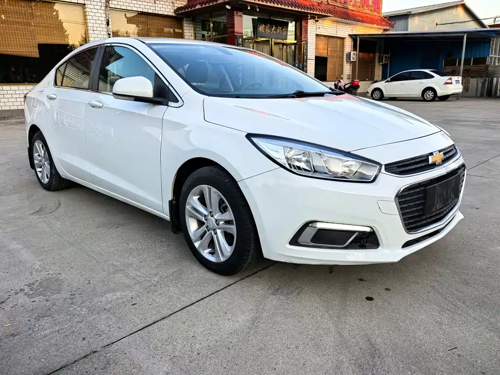 Chevrolet Cruze — миниатюра 3