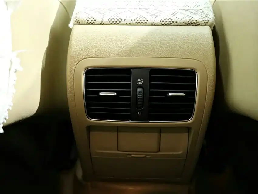 Volkswagen Magotan — миниатюра 14