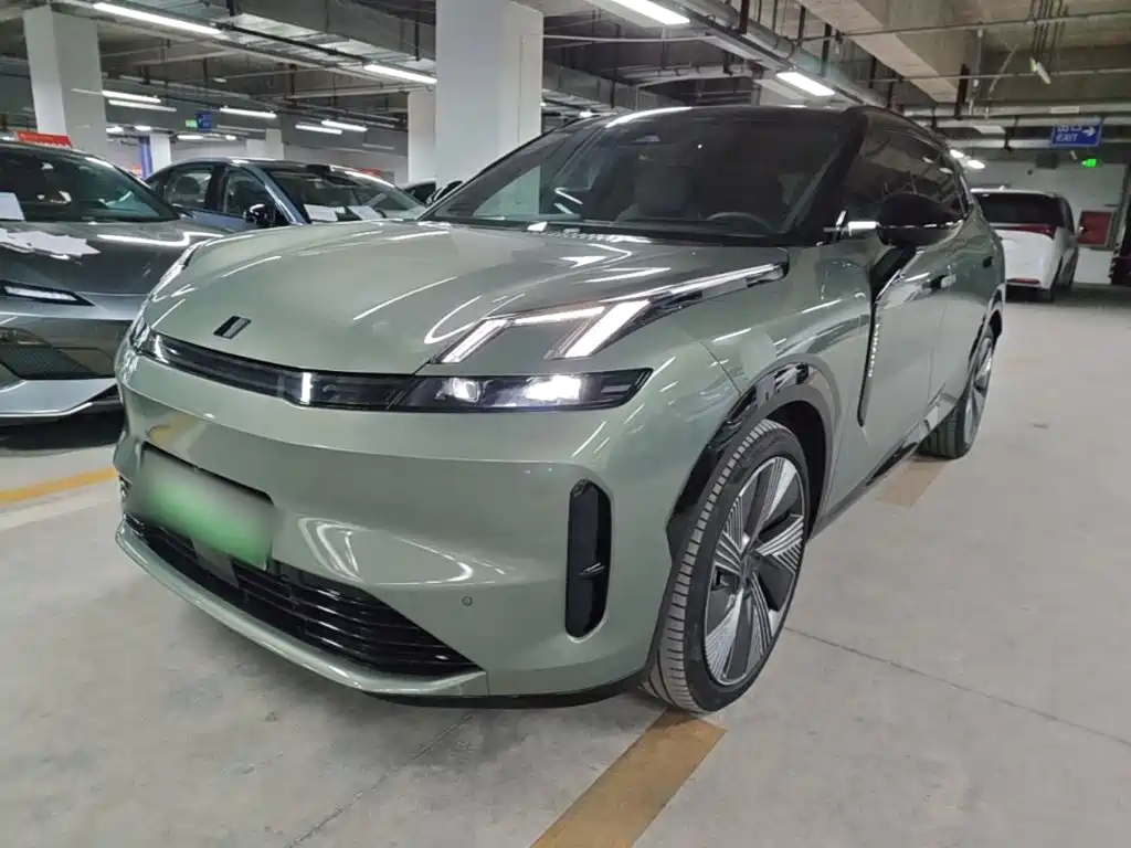 Lynk & Co 08 EM-P — миниатюра 2