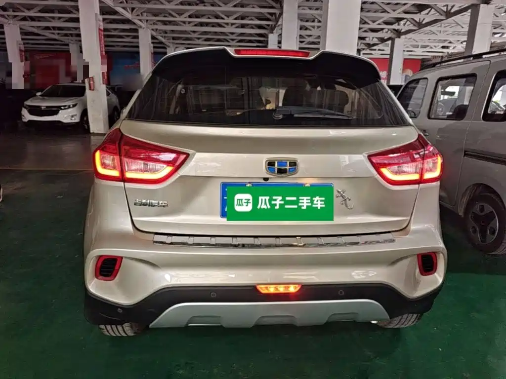 Geely Vision X3 — миниатюра 6