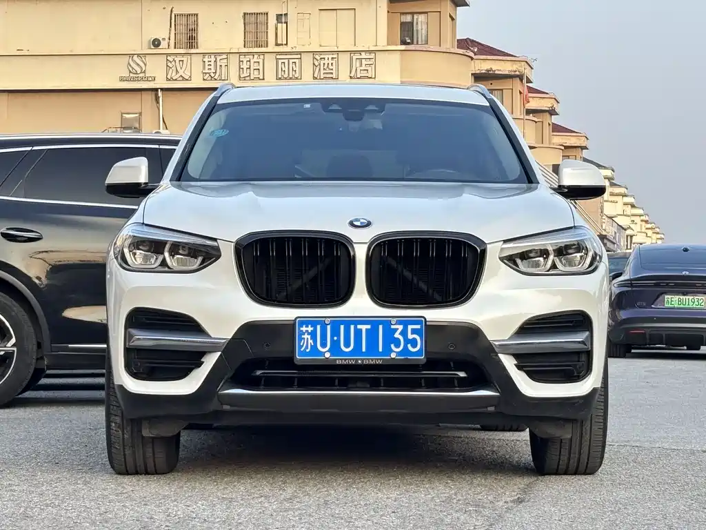 BMW X3 — миниатюра 3