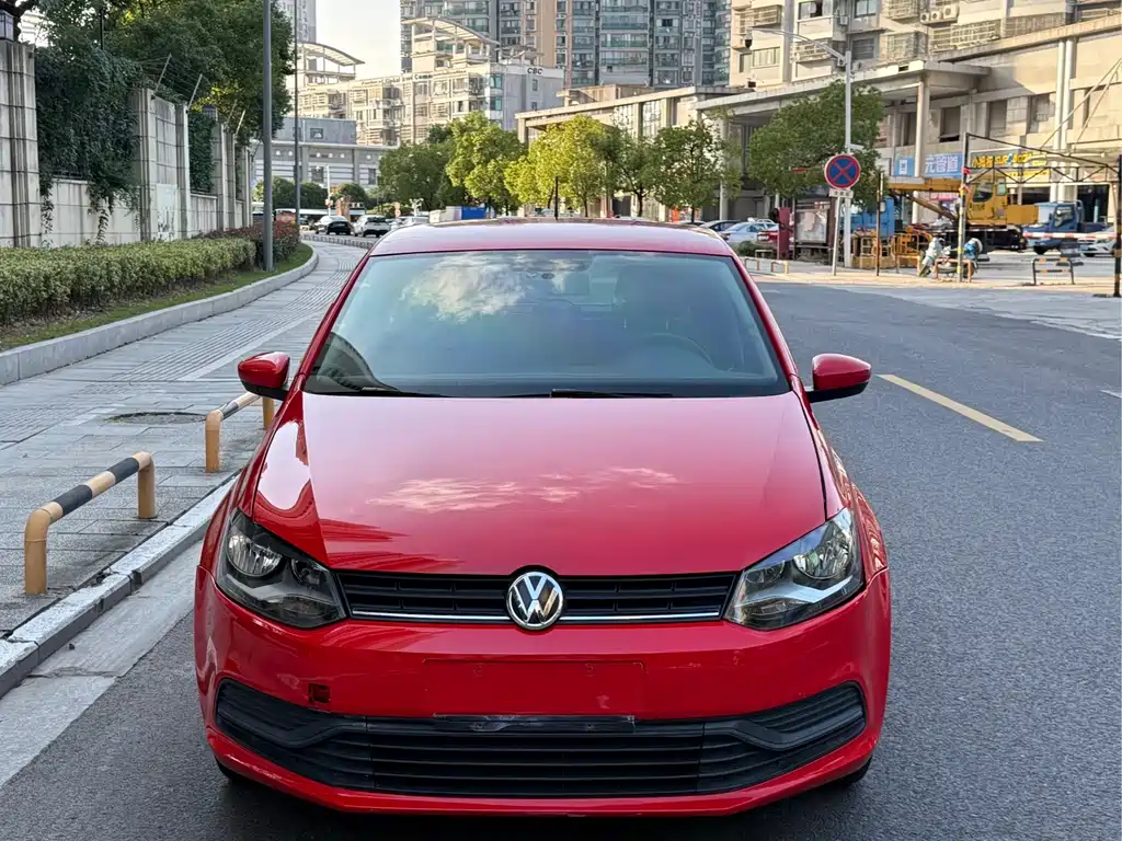 Volkswagen Polo — миниатюра 2