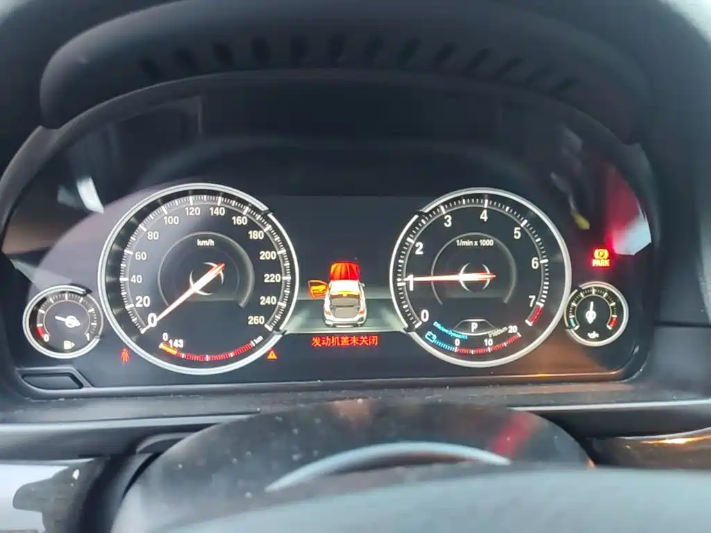 BMW 5 Series — миниатюра 16