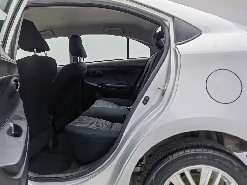 Toyota Vios — миниатюра 15