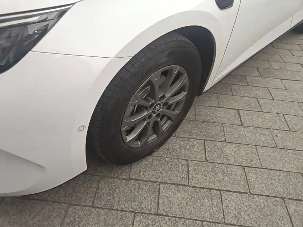 BYD Qin L — миниатюра 23