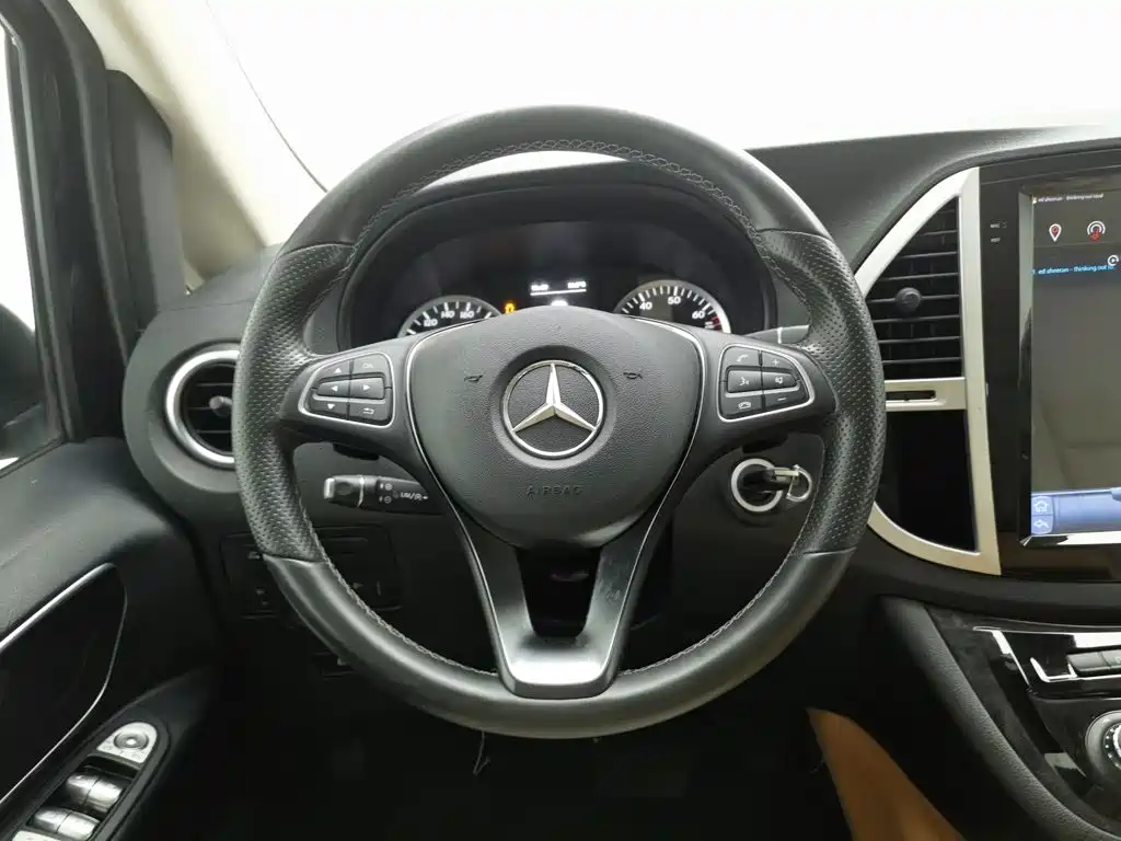 Mercedes-Benz Vito — миниатюра 11