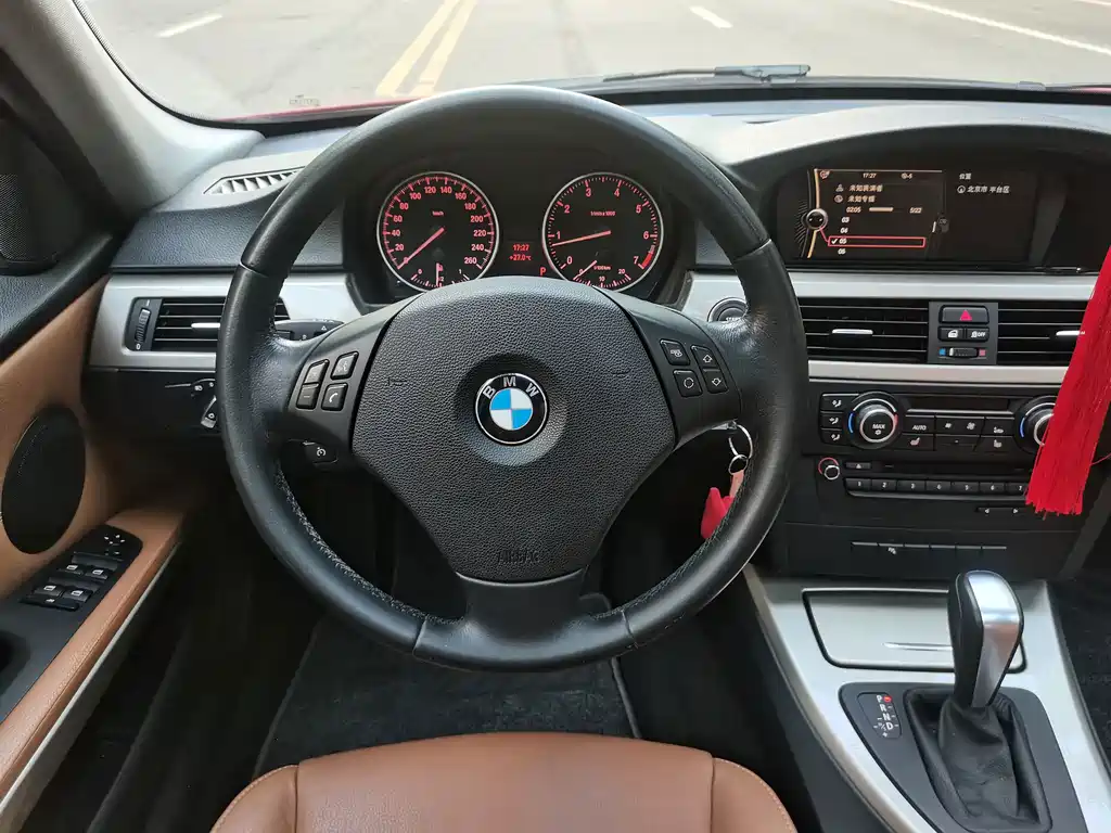 BMW 3 Series — миниатюра 15