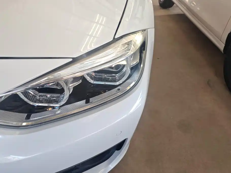 BMW 3 Series — миниатюра 5