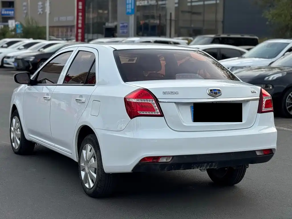 Geely King Kong — миниатюра 7