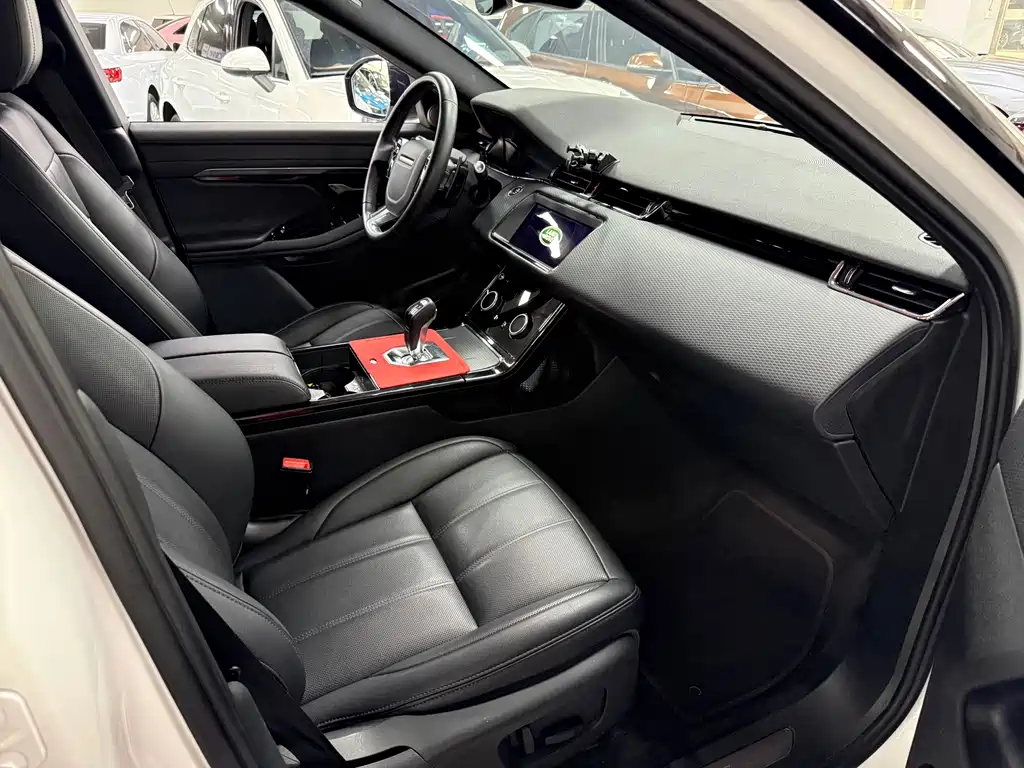 Land Rover Evoque — миниатюра 13
