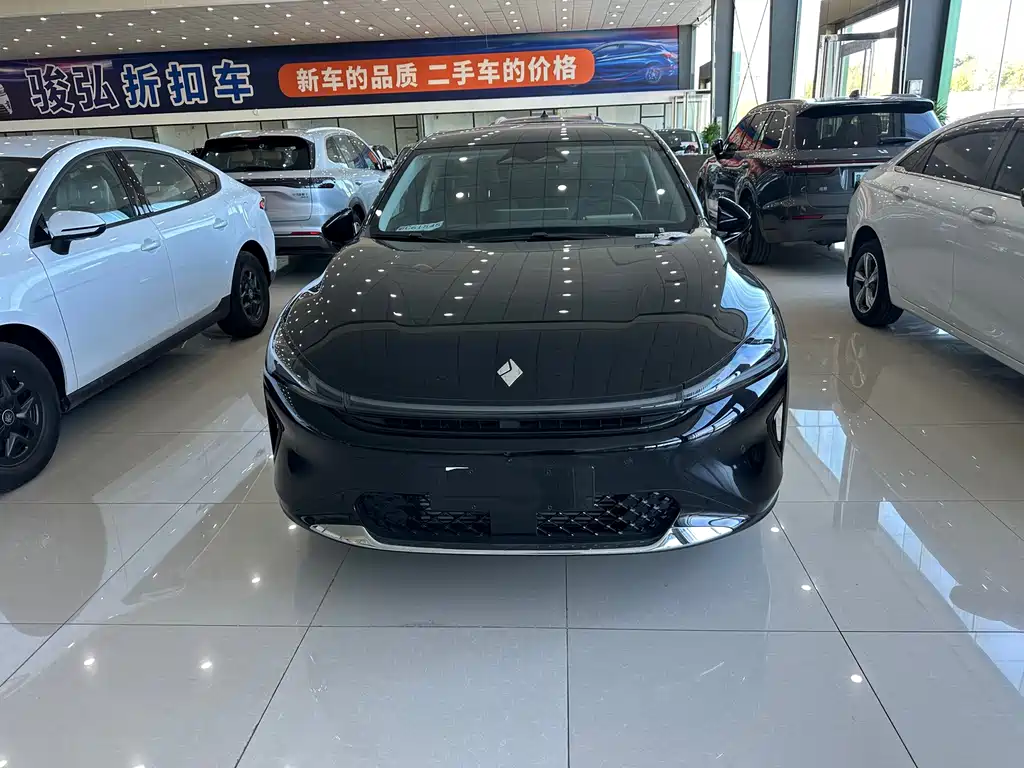 Baojun Xiangjing — миниатюра 2