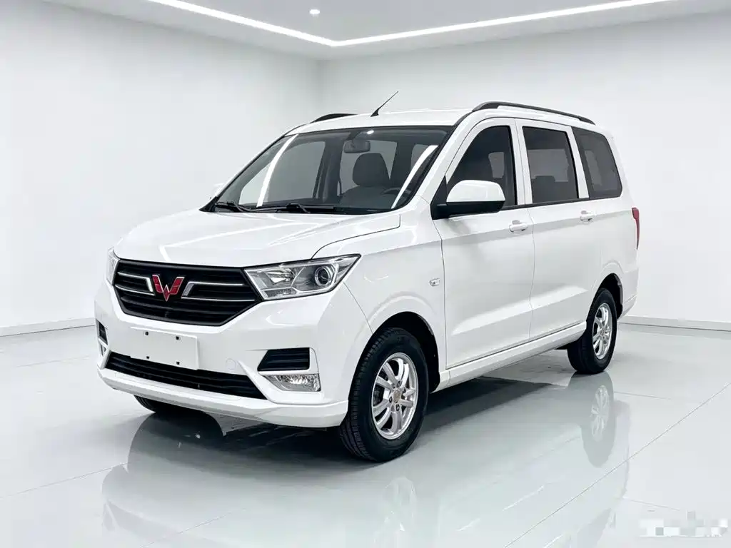 Wuling Hongguang — миниатюра 2
