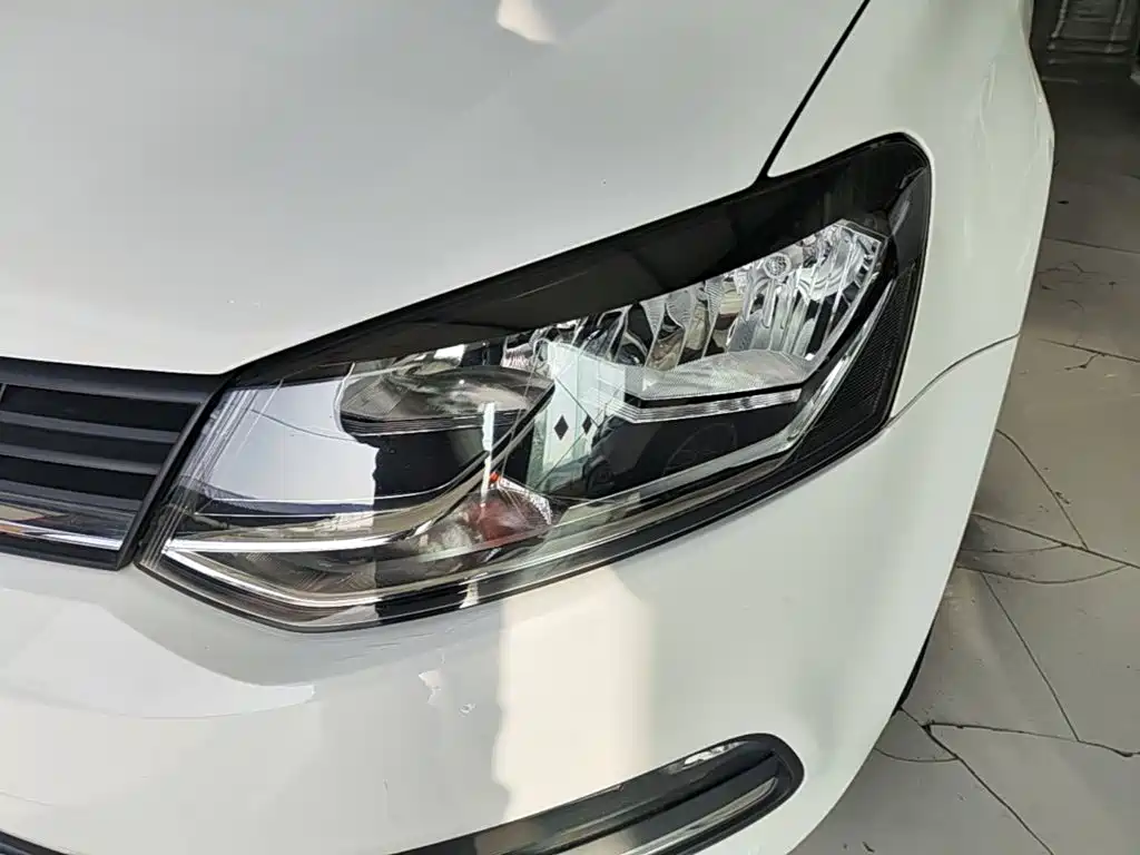Volkswagen Polo — миниатюра 24