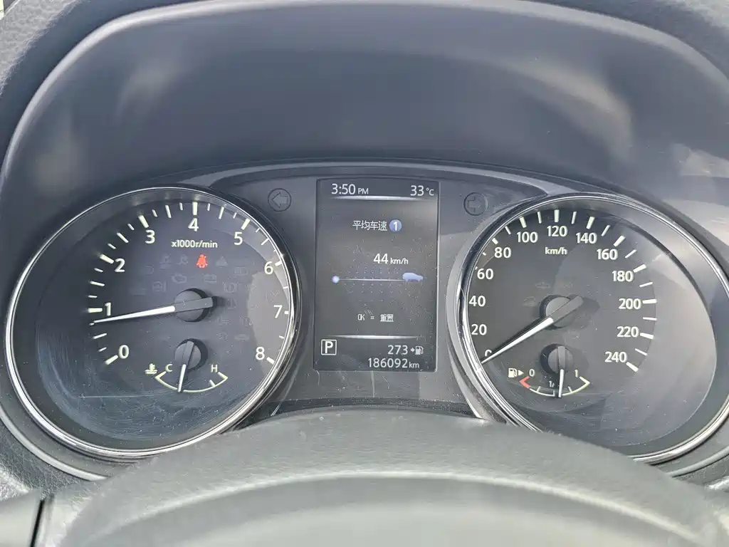 Nissan X-Trail — миниатюра 27