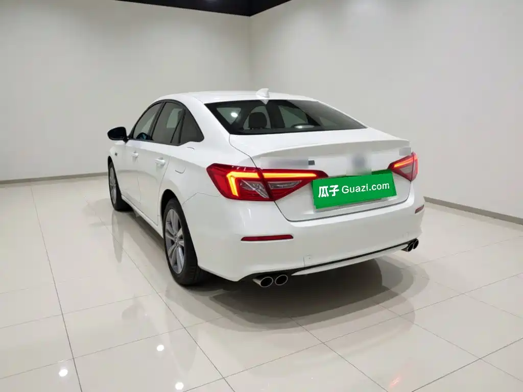 Honda Civic — миниатюра 4