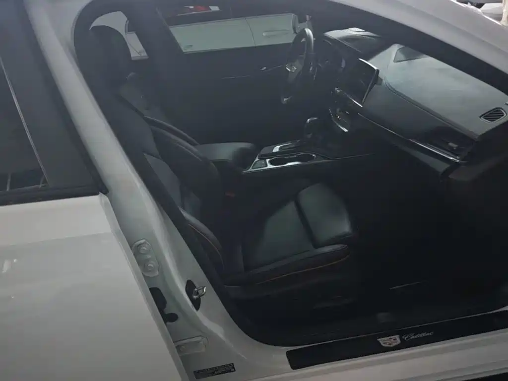 Cadillac CT4 — миниатюра 25