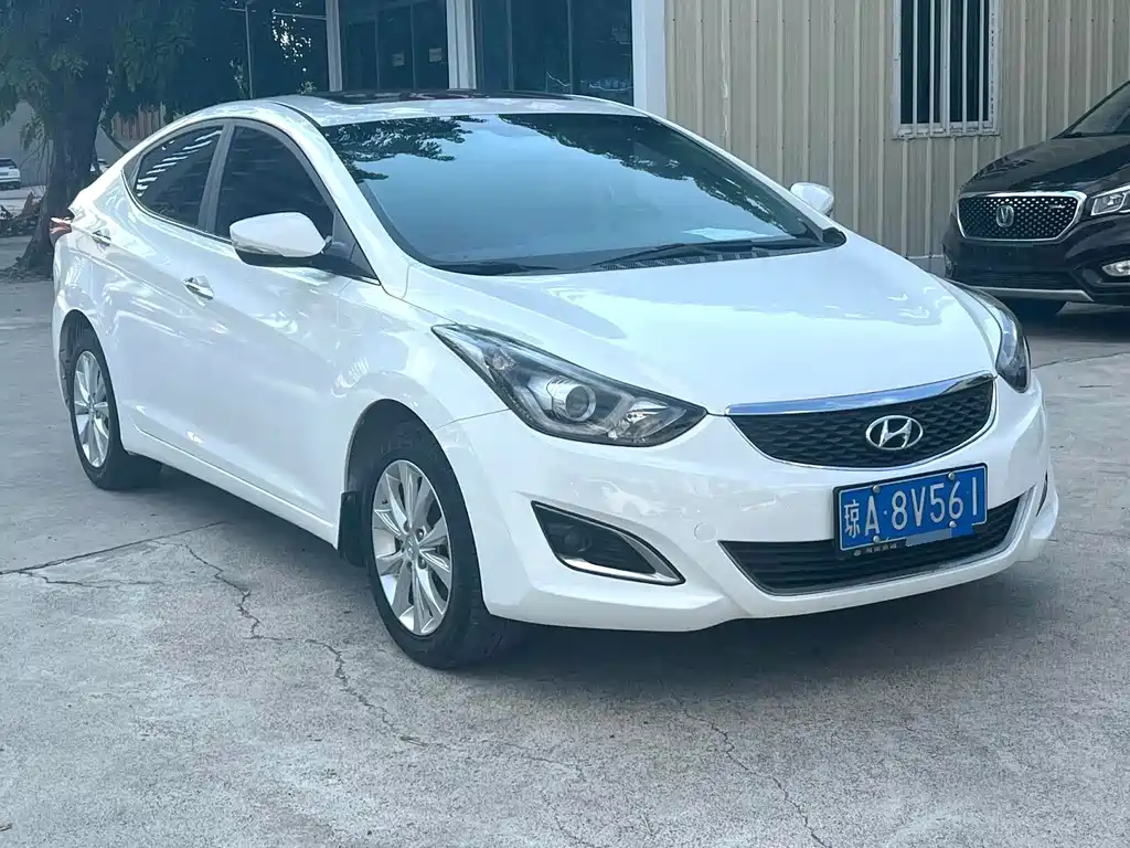 Hyundai Elantra Langdong — миниатюра 3