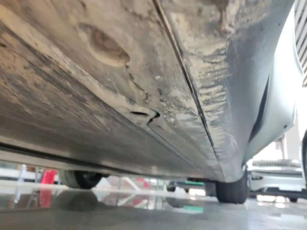 Tesla Model Y — миниатюра 19