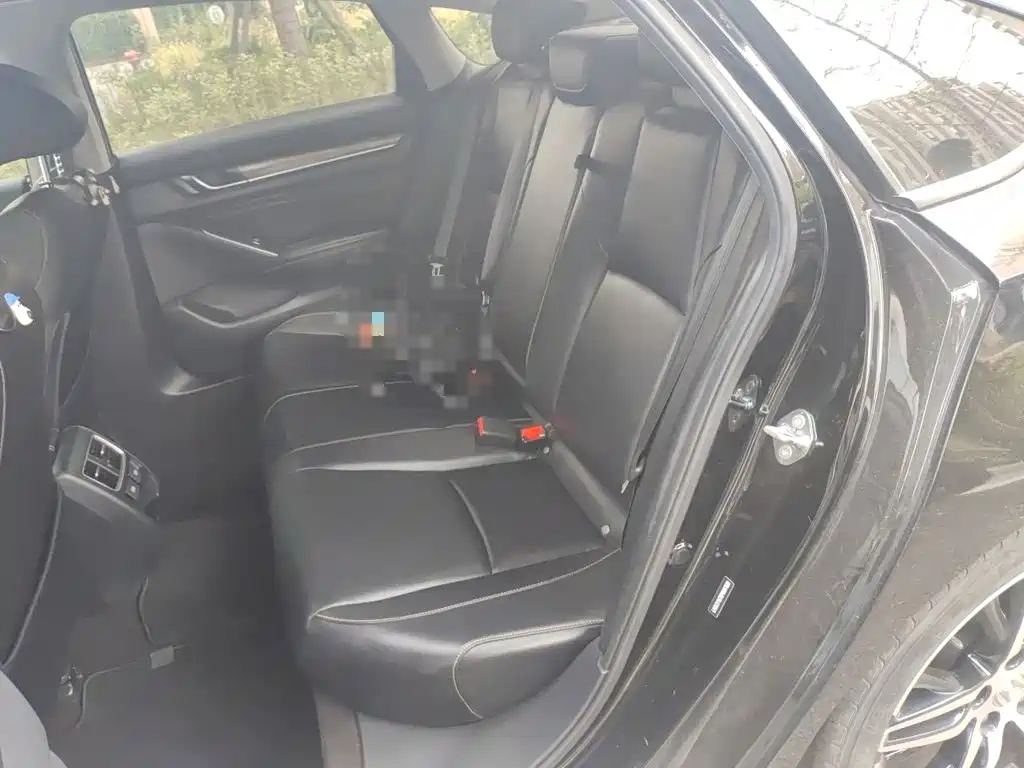 Honda Accord — миниатюра 18