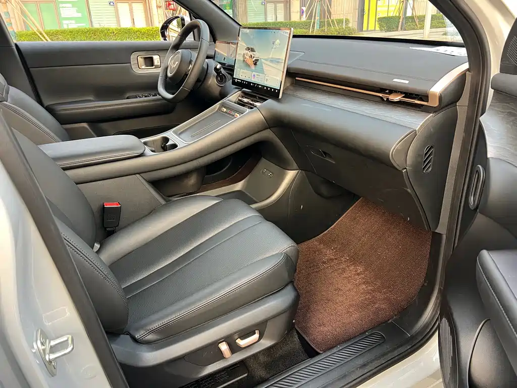 Wuling Xingguang S — миниатюра 13