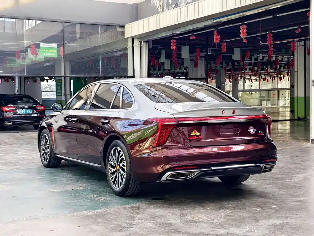Hongqi Hongqi H5 — миниатюра 17