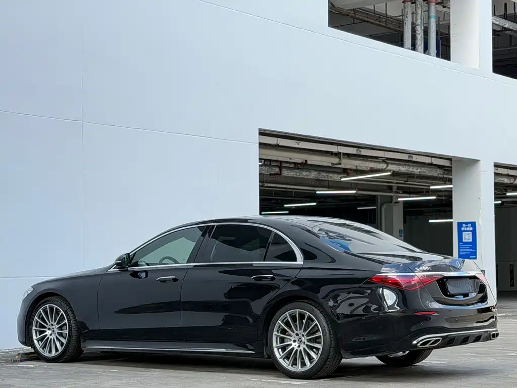 MERCEDES-BENZ S CLASS