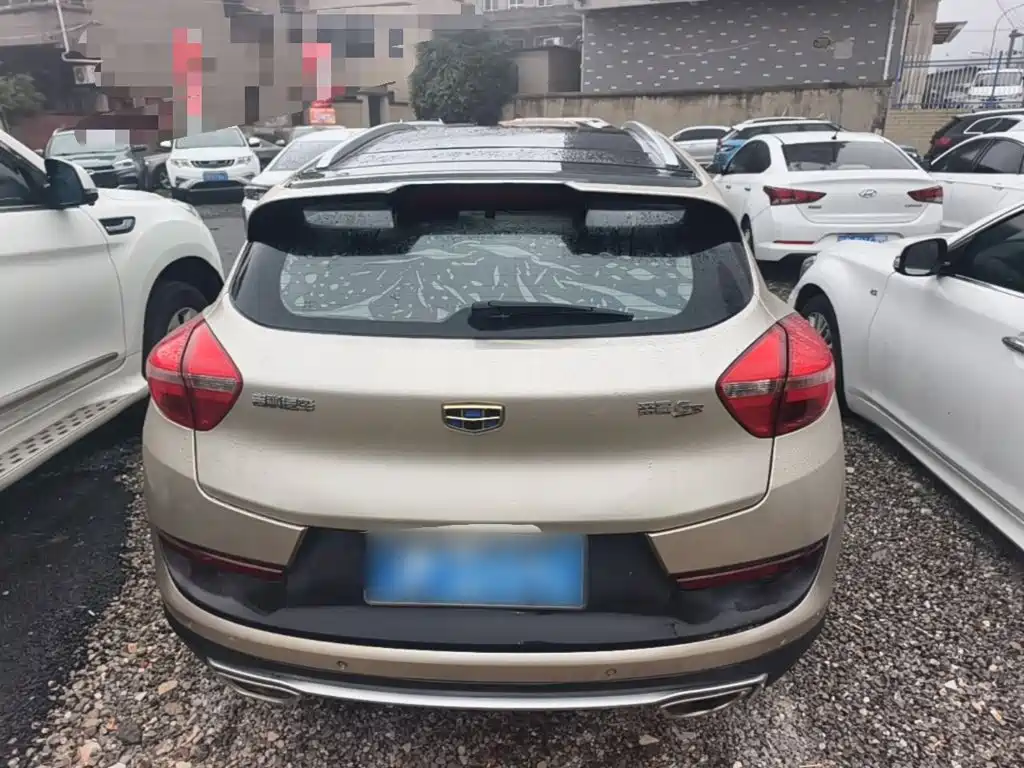 Geely Emgrand GS — миниатюра 6