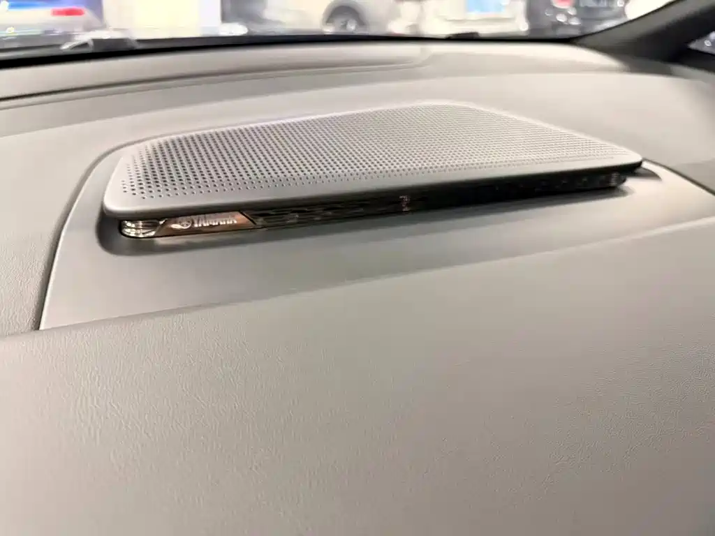 ZEEKR EXTREME KRYPTON 009